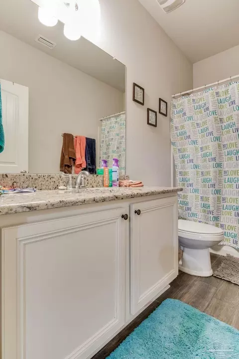 Bath - 5835 Mossy Creek Ln, Pace, FL 32571 photo 3 of 4