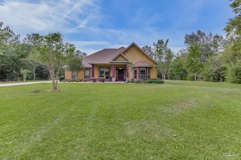 5835 Mossy Creek Ln, Pace, FL 32571