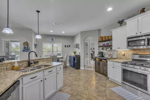 Kitchen - 2401 Phylis Rae Dr, Pace, FL 32571 photo 4 of 4