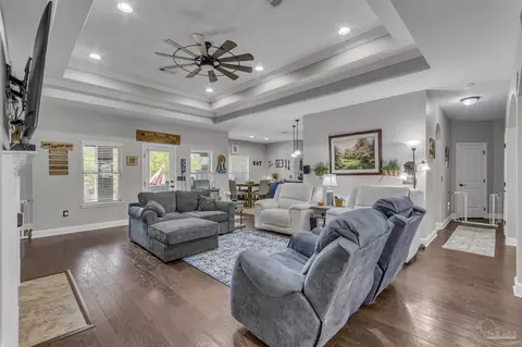 Entry Way - 2401 Phylis Rae Dr, Pace, FL 32571 photo 1 of 2