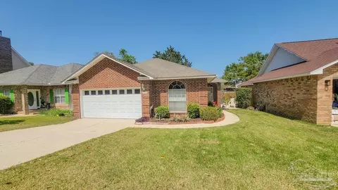 3150 Leesburg Sq, Pensacola, FL 32504