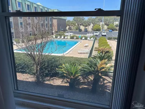 224 E Garden St #204, Pensacola, FL 32501