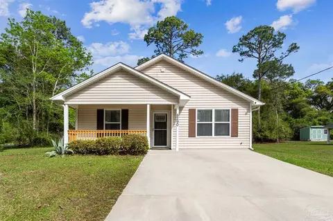 8290 Sedgefield Dr, Pensacola, FL 32507