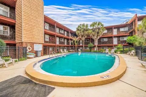 300 Bayou Blvd #113, Pensacola, FL 32503