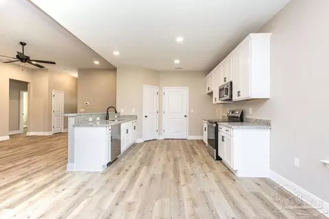 5300 Marks Pl, Milton, FL 32570 photo 5