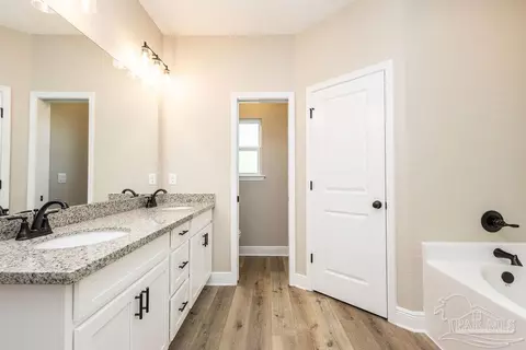 5300 Marks Pl, Milton, FL 32570 photo 14