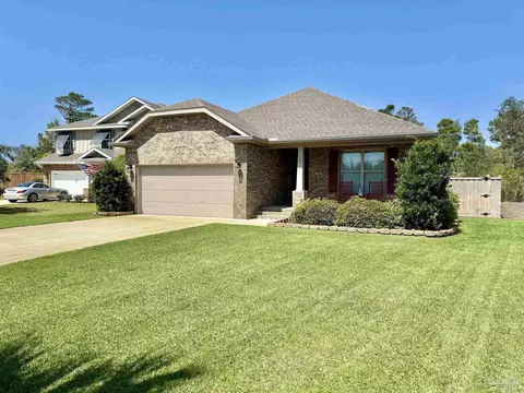 10010 Pandion Trl, Pensacola, FL 32507