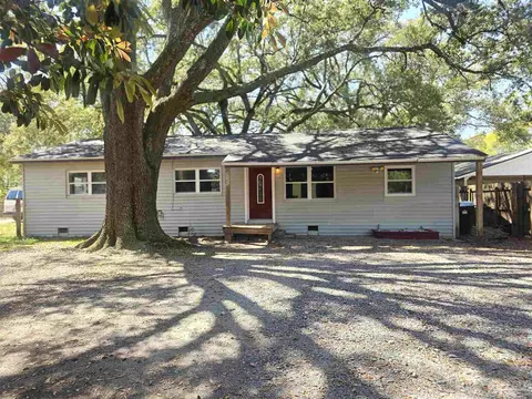 8365 Lawton St, Pensacola, FL 32514