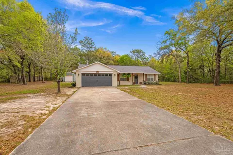 4228 Shiloh Rd, Milton, FL 32583