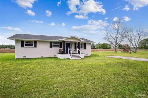 4075 Macks Rd, Century, FL 32535 photo 2