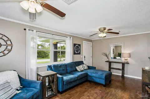 4075 Macks Rd, Century, FL 32535 photo 9