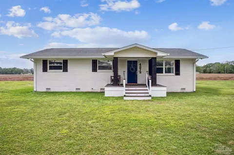 4075 Macks Rd, Century, FL 32535 photo 3
