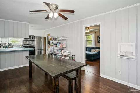 4075 Macks Rd, Century, FL 32535 photo 11