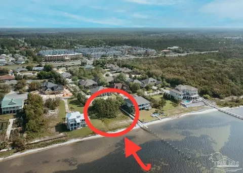 1775 Snapdragon, Navarre, FL 32566