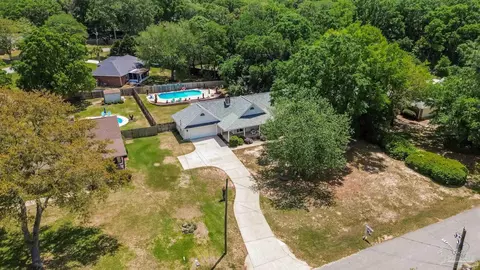 5412 Rowe Trl, Pace, FL 32571