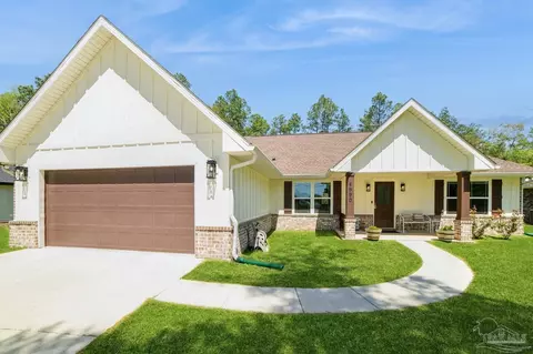 4990 Guernsey Rd, Pace, FL 32571