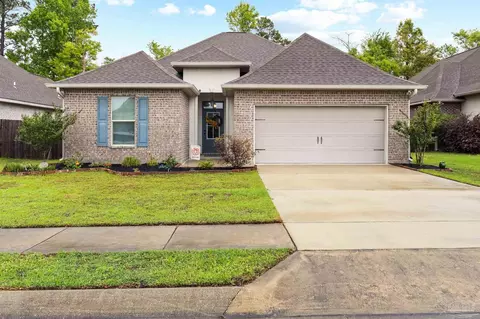 334 Topeka Rd, Pensacola, FL 32514
