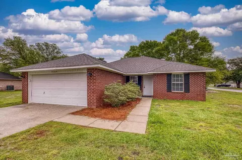 5564 Paddlewheel Dr, Milton, FL 32583