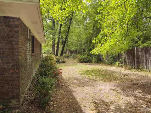 8627 Bailly Rd, Milton, FL 32583 photo 9