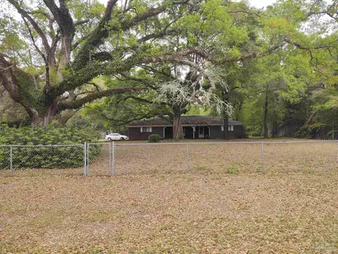 8627 Bailly Rd, Milton, FL 32583 photo 5