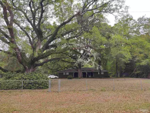 8627 Bailly Rd, Milton, FL 32583 photo 4