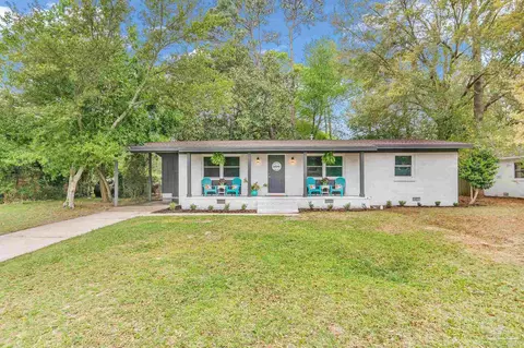 3850 Forest Glen Dr, Pensacola, FL 32504