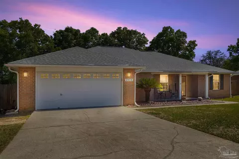4909 Laurel Oak Dr, Pace, FL 32571 photo 4