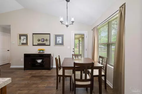 Dining - 5837 Northrop Rd, Milton, FL 32570 photo 2 of 2