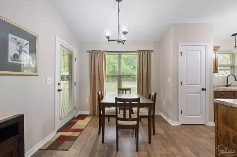 Dining - 5837 Northrop Rd, Milton, FL 32570 photo 1 of 2