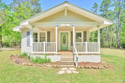 2305 Dale Hall Rd, Milton, FL 32570