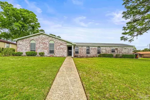 2510 Tomlinson Rd, Pensacola, FL 32526