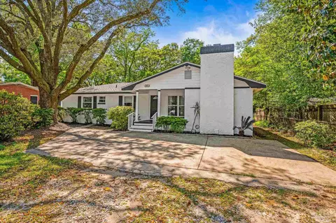5837 Sanders St, Pensacola, FL 32504