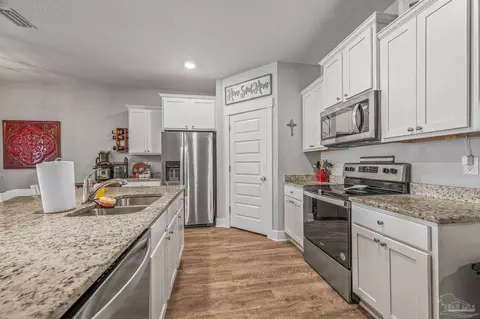 4132 Heart Pine Ln, Pace, FL 32571 photo 9