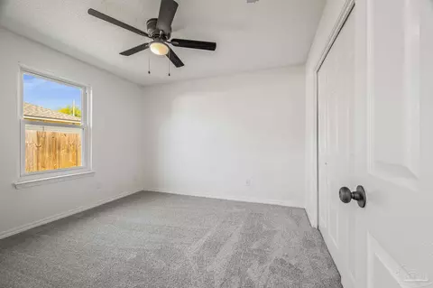 Bedroom - 4263 Crosswinds Dr, Milton, FL 32583 photo 5 of 6