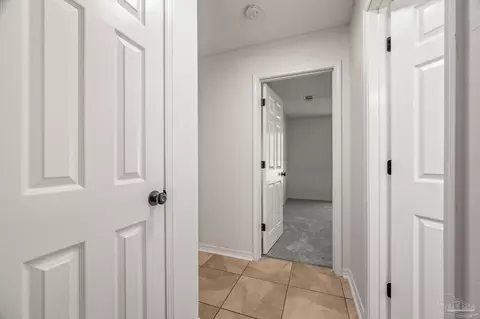 Entry Way - 4263 Crosswinds Dr, Milton, FL 32583 photo 5 of 6