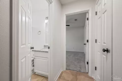 Entry Way - 4263 Crosswinds Dr, Milton, FL 32583 photo 6 of 6