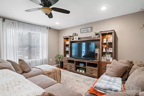 Living - 438 Eisenhower Dr, Crestview, FL 32539 photo 1 of 3