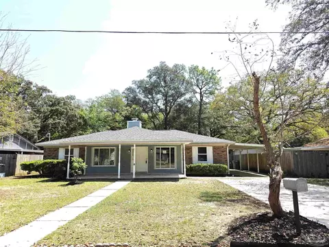 5666 Vestavia Ln, Pensacola, FL 32526