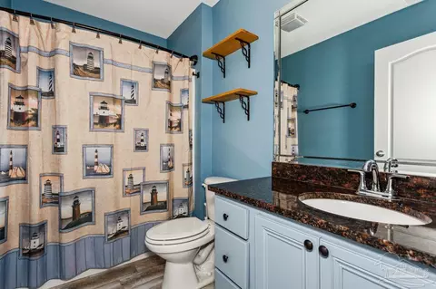 Bath - 5958 Dunridge Dr, Pace, FL 32571 photo 3 of 3