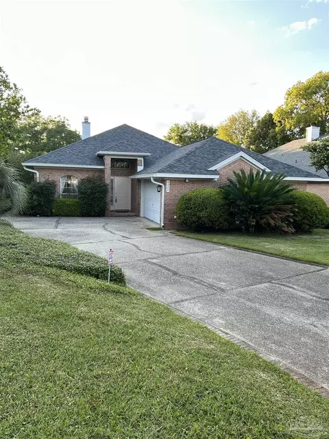 4325 Cedarview Ct, Pensacola, FL 32504