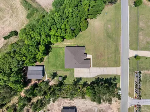 9241 Sage Forest Ln, Pace, FL 32571 photo 48