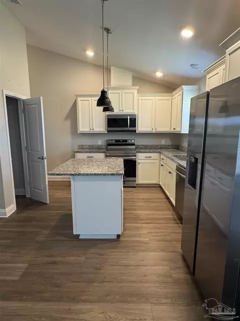 Kitchen - 3235 Russell Wade Rd, Jay, FL 32565 photo 3 of 3