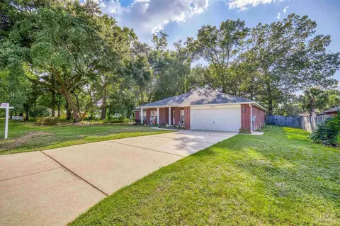 3259 Moss Pt Ln, Cantonment, FL 32533