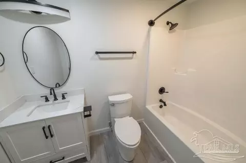 Bath - 2910 Pine Forest Rd, Cantonment, FL 32533 photo 2 of 2