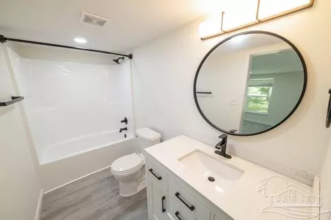 Bath - 2910 Pine Forest Rd, Cantonment, FL 32533 photo 1 of 2
