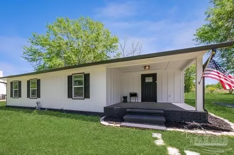 2910 Pine Forest Rd, Cantonment, FL 32533
