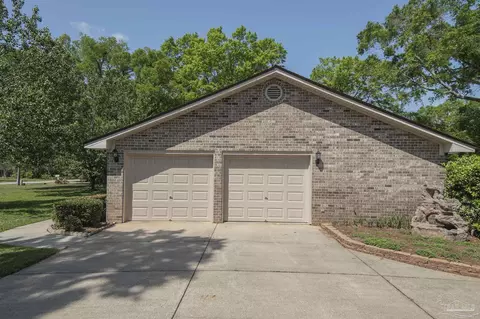 Exterior - 3918 Wiley Penton Rd, Pace, FL 32571 photo 5 of 14
