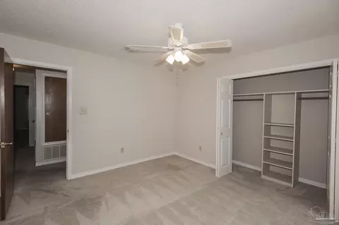 Bedroom - 3918 Wiley Penton Rd, Pace, FL 32571 photo 5 of 12