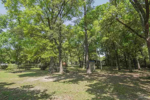 Exterior - 3918 Wiley Penton Rd, Pace, FL 32571 photo 9 of 14