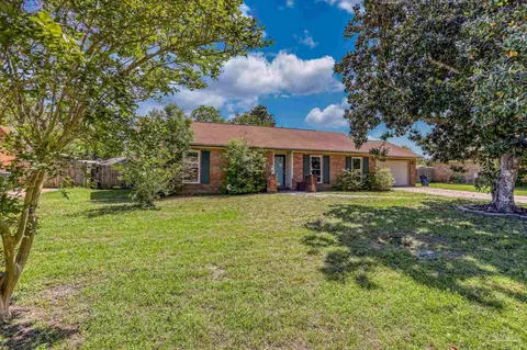 519 Briarwood Dr, Pensacola, FL 32506